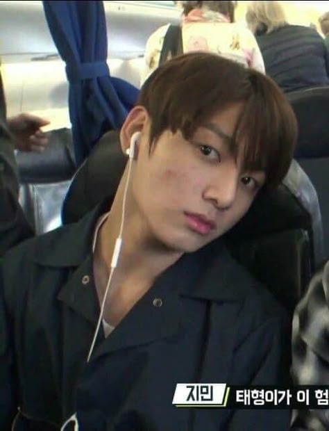 Jungkook Acne, Jungkook Without Makeup, Bts Bon Voyage, Funky Quotes, Bts Things, Bts Jungkook Birthday, Jungkook Selca, Face Acne, Kim Taehyung Wallpaper