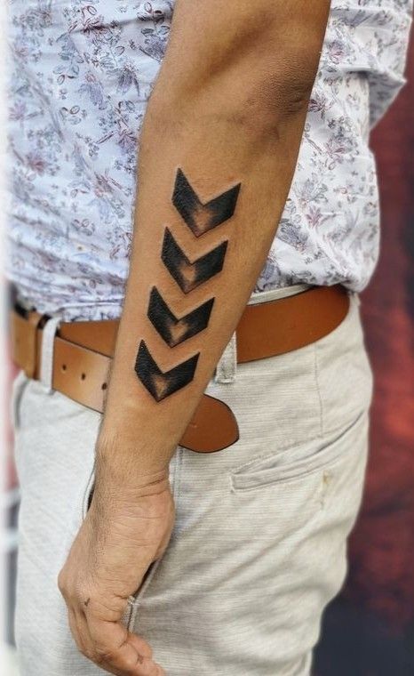 Arrow Tattoo Men, Health Tattoo, Arrow Tattoo, Tattoos For Guys, Birthday Ideas, Tattoos, Birthday, Quick Saves