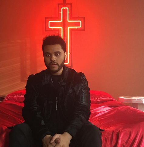 #TheWeeknd #Starboy #XO https://www.facebook.com/theweeknd/ The Weeknd Starboy, Weeknd Starboy, Starboy The Weeknd, Beauty Behind The Madness, Abel Makkonen, Abel The Weeknd, Dusk Till Dawn, Billboard Music Awards, Monster Party