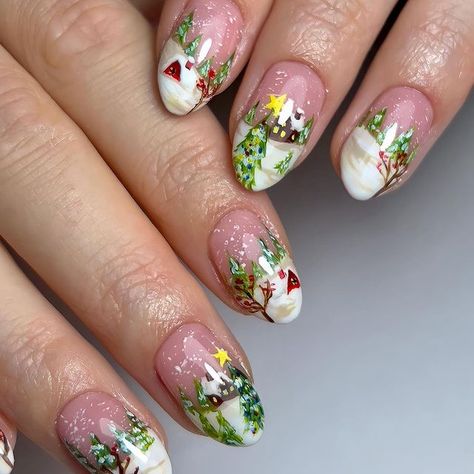 Retro Christmas Nail Art, Vintage Christmas Nail Art, Christmas Pudding Nails, Vintage Christmas Nails, Retro Christmas Nails, Japanese Christmas Nail Art, Intricate Christmas Nails, Festival Nails, Nails On Fleek