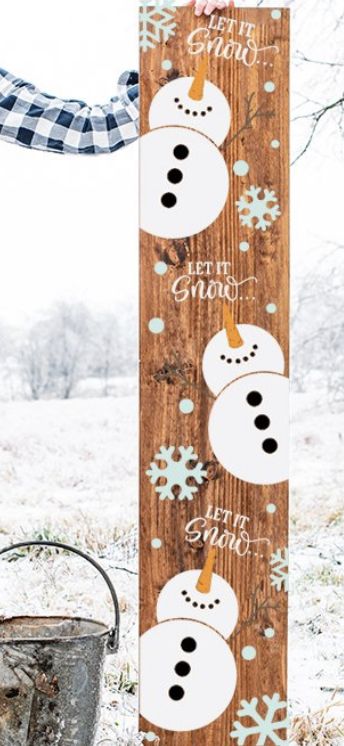 Welcome Sign Ideas Front Porches, Porch Leaners For Winter, Snowman Porch Signs Wood, Christmas Welcome Boards For Porch, Porch Leaner Christmas, Snowman Welcome Porch Sign, Diy Christmas Wood Decorations, Christmas Porch Leaners Diy, Winter Porch Leaners