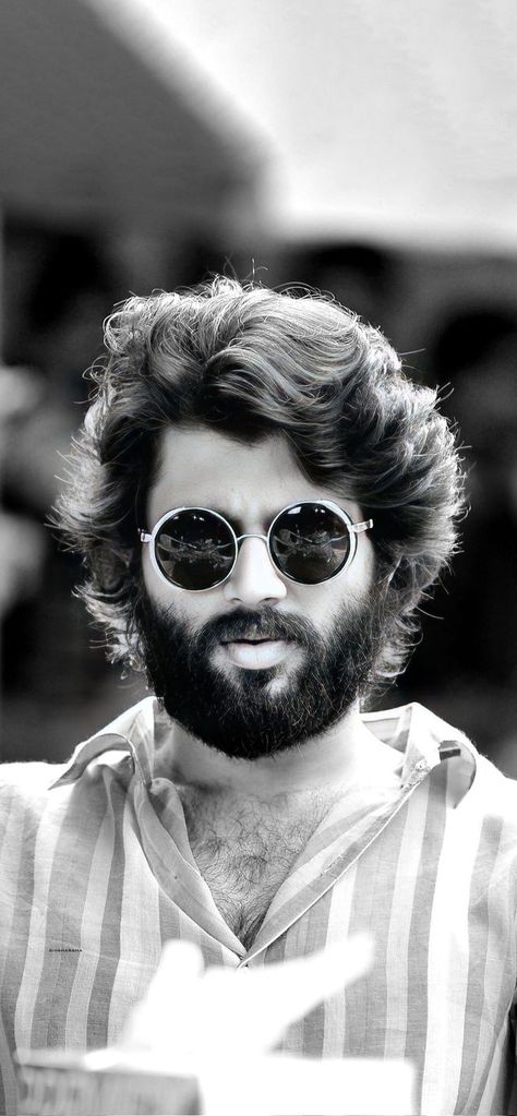 Vijay Devarakonda Hd Wallpapers, Bollywood Hero Photos, Vijay Devarakonda Wallpapers, Allu Arjun Hd Wallpaper, Iron Man Comic Art, Anupama Parameswaran Cute Face, Durgamma Photos, Bakgerand Photo, Vijay Actor Hd Images