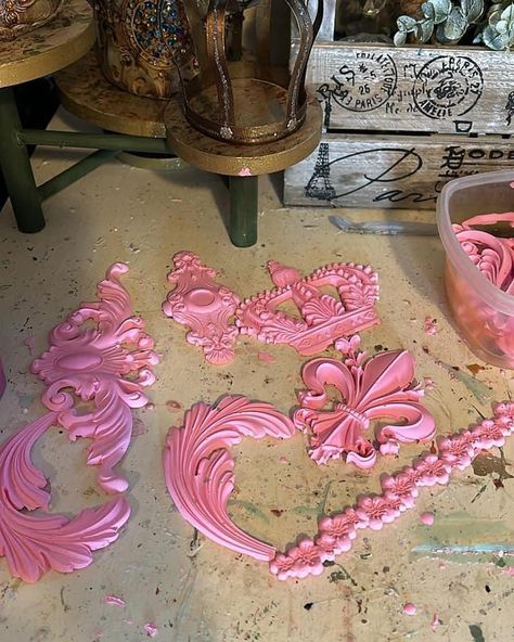 My first set of ceramic resin molds for use in crafting. Excited to these and make more! @breareeseart #diyhomedecor #diycrafts #diydecor #decoupage Ceramic Resin, Upcycled Projects, Paint Furniture, Resin Molds, Diy Home Decor, Molding, Decoupage, Diy Decor, Ceramics