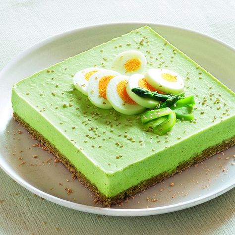 Ricetta Cheesecake salata agli asparagi | La Cucina Italiana Recipe For Teens, Bowl Cake, Sandwich Cake, Easy Clean Eating, Salty Cake, Banana Recipes, Savoury Cake, Fine Food, Banana Bread Recipes