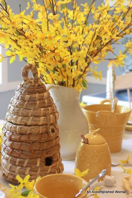 Tablescapes Ideas, Yellow Cottage, Bee Skep, Bee Party, Wind Of Change, Classy Christmas, Women's Ministry, Bee Birthday, Bee Baby Shower