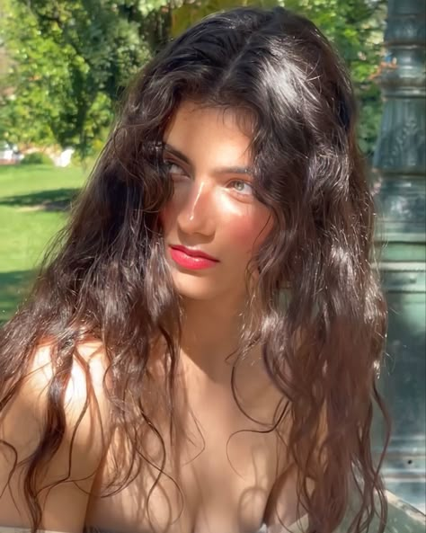 Brunette Woman Face Claim, Pretty Brunette Face Claim, Italian Girl Face Claim, Female Brunette Face Claim, Brown Hair Woman Face Claim, Zoia Mossour Aesthetic, Faceclaims Female, Zoia Mossour, Italian Girl Aesthetic