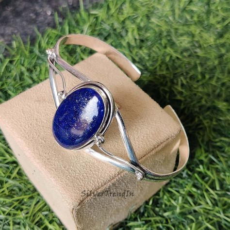 Oval Bracelet, Jewelry Western, Jewelry Bangles, Bangles Silver, Bezel Jewelry, Silver Cuff Bangle, Lapis Jewelry, Lapis Lazuli Bracelet, Bracelets Silver