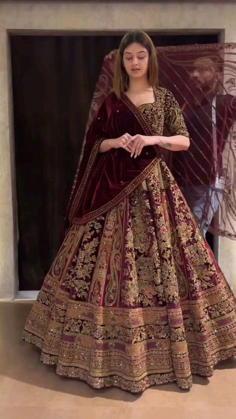 Dress Outfits Casual, Latest Bridal Lehenga Designs, Chic Prom Dresses, Dress Sites, Usa Dress, Red Bridal Dress, Bridal Lehenga Designs, Latest Bridal Lehenga, Lehenga Designs Simple