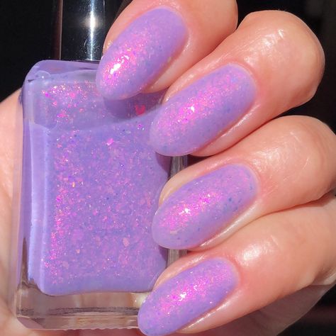 Pink Purple Iridescent Nails, Holo Pink Nails, Purple Iridescent Nails, Pink Iridescent Nails, Opalescent Nails, Irridescent Nails, Iridescent Nails, Euphoria Nails, Nails Acrylic Short