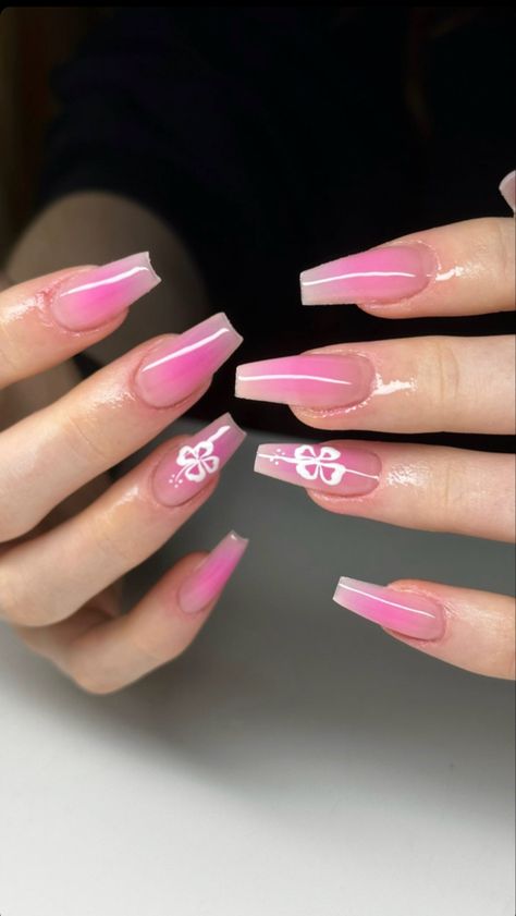 Nails With Hawaiian Flower, Nails Hibiscus Flower, Nails With Hibiscus, Nails Hibiscus, Pink Aura Nails, Aura Nails, Green Acrylic Nails, Hawaiian Flower, Pink Aura