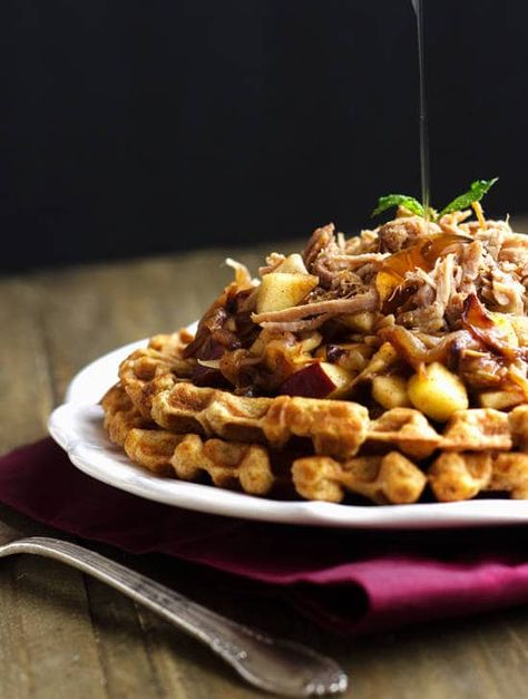 Cornbread Waffles With Pulled Pork and Maple Apple Chutney- Food Faith Fitness Cornbread Waffles, Apple Chutney, Wheat Recipes, Waffle Toppings, Tasty Kitchen, Clean Eating Recipes, Pulled Pork, Om Nom, Brunch Recipes