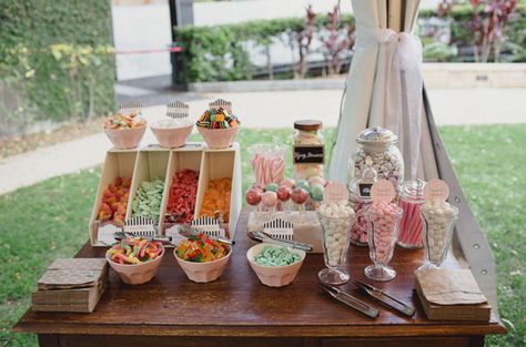 Lollie Bar Ideas, Wedding Lolly Buffet, Simple Candy Bar Ideas, Lolly Bar Ideas, Sour Candy Bar Wedding, Lolly Table Wedding, Wedding Lolly Bar, Lolly Bar Wedding, Modern Candy Bar