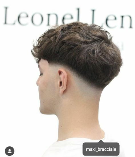 Cortes De Cabello Corto Hombre, Low Fade Redondo, Low Drop Fade, Low Fade Haircut Men's, Mens Haircuts Thick Hair, Messy Hair Look, Mid Fade Haircut, Taper Fade Curly Hair, Men Fade Haircut Short