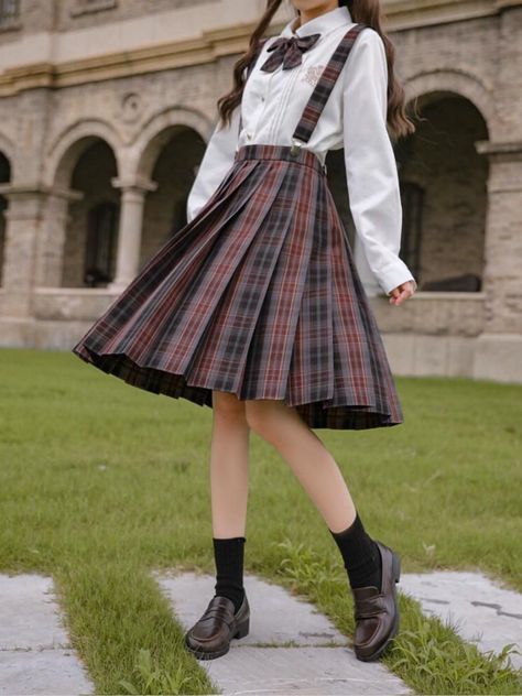 cd0dce8fca267bf1fb86cf43e18d5598desc34543672ri Royal School, School Uniform Fashion, School Uniform Outfits, Kawaii Fashion Outfits, Uniform Fashion, Pinterest Fashion, Plaid Skirt, Kawaii Clothes, Gray Skirt