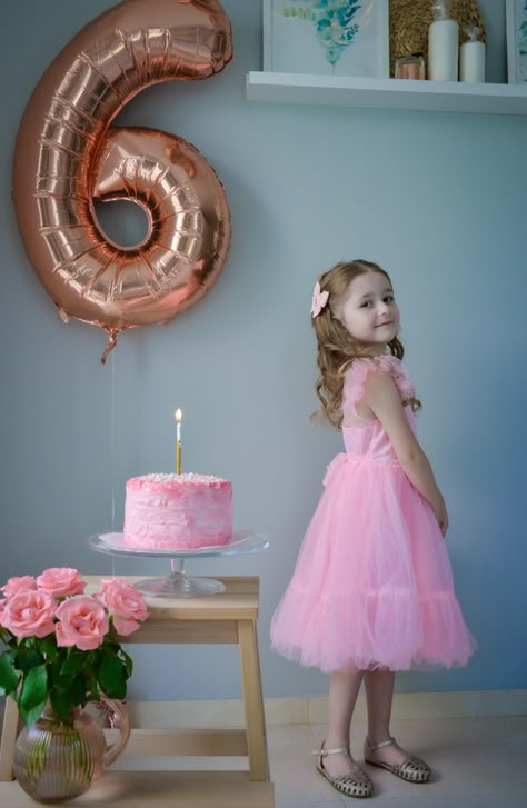 6th Birthday Girl Photoshooting, Birthday Zhest, 6th Birthday Photoshoot Ideas, 8th Birthday Photoshoot Ideas, Diy Christmas Yard Decorations, Cake Designs For Kids, Happy Birthday Decor, Ballet Birthday, Party Photoshoot