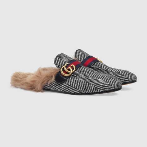 Gucci Princetown herringbone slipper with Double G Detail 2 Gucci Slippers, Black Brogues, Luxurious Gifts, Chanel Crossbody, Day Van, Gucci Gifts, Gucci Loafers, Gucci Shop, Slippers For Men