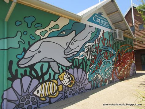 Ocean Animal Mural, Under Sea Mural, Stairway Mural Ideas, Sea Life Mural, Summer Mural Ideas, Sea Mural Painting, Preschool Mural, Ocean Graffiti, Under The Sea Mural