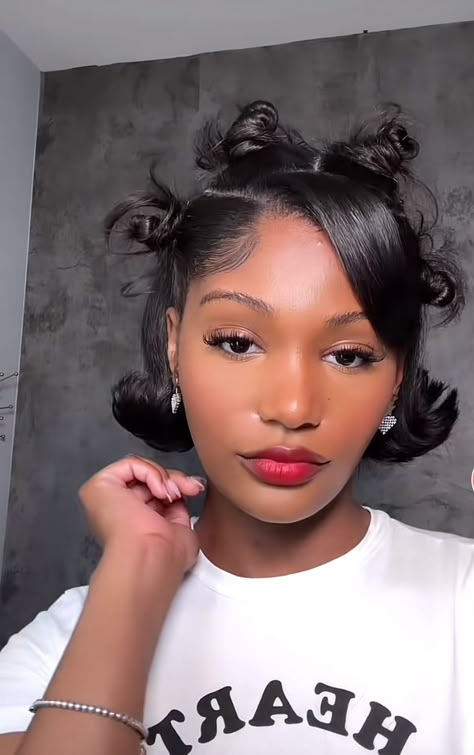 Party Bob Hairstyles, Short Layered Hairstyles Black Women, Black Natural Twist Hairstyles, Medium Hair Styles For Black Women, Short Y2k Hairstyles Black Women, Nye Hairstyles Black Women, Older Black Woman Hairstyle, Black Women 90s Hairstyles, 99s Hairstyles