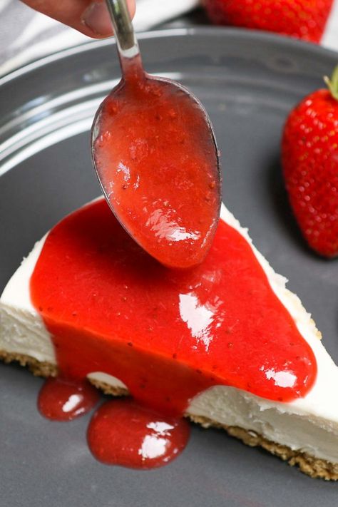 Strawberry Drizzle For Cheesecake, Strawberry Glaze Recipe Cheesecake, Strawberry Syrup For Cheesecake, Strawberry Cheesecake Glaze, Strawberry Compote For Cheesecake, Strawberry Glaze Recipe Jello, Strawberry Cheesecake Topping Recipes, Cheesecake Sauces, Strawberry Pie Glaze Recipe