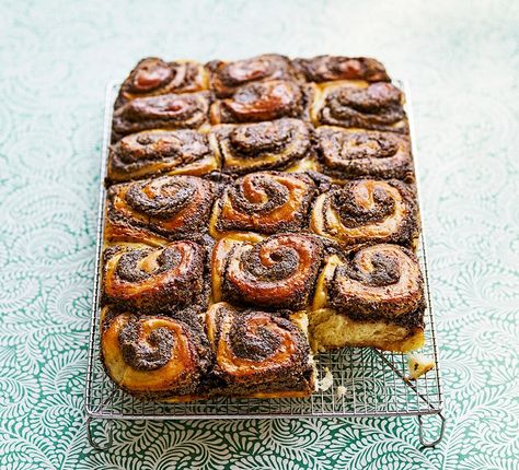 Ukrainian poppy seed buns Poppy Seed Buns, Poppy Seed Filling, Sweet Buns, Fun Baking, Ukrainian Recipes, Sweet Rolls, Snack Treat, Bbc Good Food Recipes, Sweet Roll