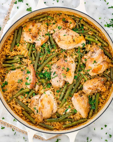 Coconut Chicken with Rice and Green Beans - Have your protein, carbs, and veggies all cooked together with rich coconut milk and a hint of spice. Minimal effort, only 1 pot to clean! #chicken #coconutmilk #greenbeans #recipe #onepot Rice And Green Beans Recipe, Braiser Recipes, Rice And Green Beans, Chicken Asian, Chicken Broth Recipes, Rice And Beans Recipe, Chicken Green Beans, Chicken Rice Recipes, Clean Chicken