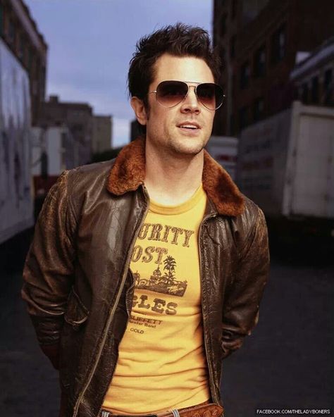 Johnny Knoxville... I think I just died 😍 Knoxville Johnny, Johnny Knoxville, Steve O, Charlie Cox, Jon Bernthal, Gq Magazine, Andrew Garfield, Cillian Murphy, Man Crush