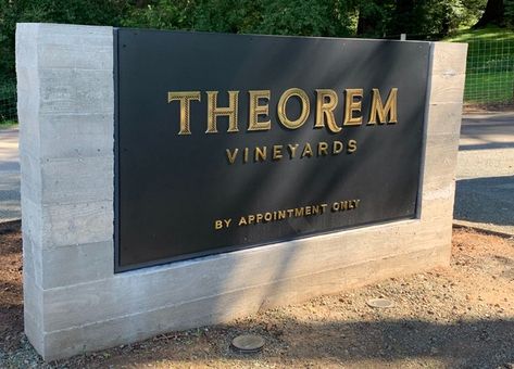 Apartment Monument Signage, Brick Monument Sign, Outdoor Sign Ideas, Modern Monument Sign, Signage Design Outdoor Entrance, Winery Signs, Subdivision Sign, Monument Signage, Concrete Board