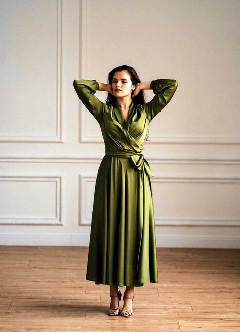 Olive Green Dress Wedding, Green Dress Wedding Guest, Green Dress Wedding, Long Sleeve Wedding Guest Dresses, Formal Dress For Wedding Guest, Olive Green Wedding, Olive Green Weddings, Olive Wedding, Green Wedding Dresses