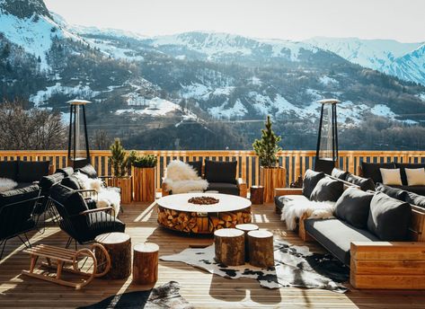 Ski Lodge Bar, Ski Bar, Redmond Washington, Ski Hotel, European Hotel, Mountain Hotel, Ski Cabin, Chalet Design, Alpine Design