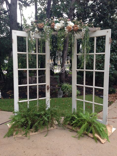 Vintage french doors and chandelier from Rent Some Vintage Vintage Wedding Backdrop, Vintage French Doors, Vintage Furniture Wedding, Old French Doors, Door Backdrops, Wedding Doors, Wedding Backdrop Design, Wedding Display, Vintage Doors