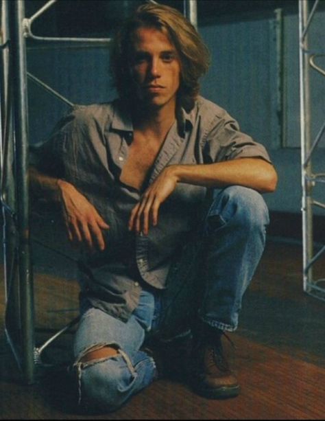 Matt Cameron, Temple Of The Dog, Grunge Guys, Grunge Band, Drummer Boy, Eddie Vedder, Chris Cornell, Music People, Pearl Jam