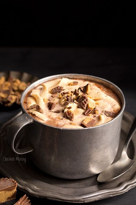 Peanut Butter Hot Chocolate Peanut Butter Whipped Cream, Peanut Butter Hot Chocolate, Hot Cocoa Recipe, Cocoa Recipes, Homemade Peanut Butter, Homemade Hot Chocolate, Hot Cocoa Mixes, Chocolate Caliente, Hot Chocolate Bars