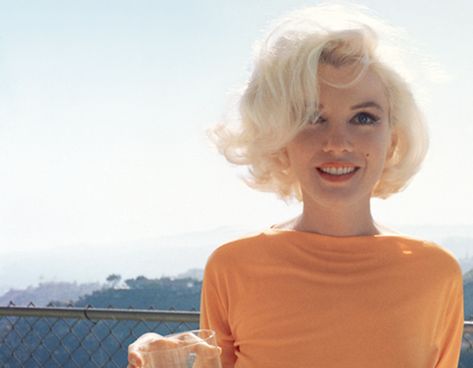 Hair Short Styles, Marilyn Monroe Hair, Vintage Marilyn Monroe, 60s Hair, Gentlemen Prefer Blondes, Joe Dimaggio, Marilyn Monroe Photos, Hollywood Icons, Mia 3