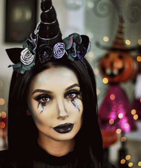 41 Unicorn Halloween Makeup Ideas Perfect for 2018 - Glamour Black And White Unicorn, Unicorn Makeup Tutorial, Unicorn Makeup Halloween, Evil Unicorn, Dark Unicorn, Unicorn Diy, Halloween Make-up Looks, Unicorn Halloween Costume, Sparkly Makeup