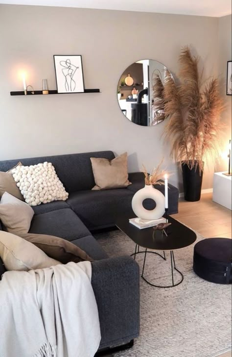 Dark Grey Sofa Living Room, Dark Grey Couch Living Room, Geek Home Decor, Grey Sofa Living Room, Grey Couch Living Room, House Interior Decor Ideas, Living Room Decor Gray, Beige Living Rooms, Apartment Living Room Design