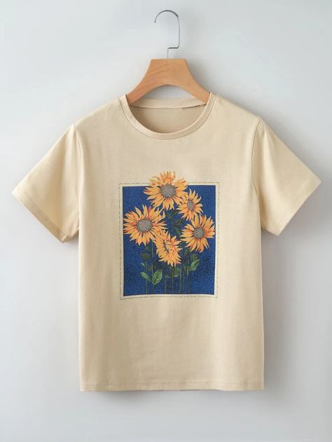 Outfits Preppy, Plus Size Tees, Sunflower Print, Aesthetic Summer, Mode Vintage, Mode Inspiration, Dream Clothes, Plus Size T Shirts, Outfits Aesthetic