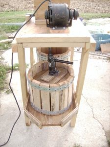 Diy Cider, Apple Cider Press, Homemade Cider, Apple Press, Cider Press, Fruit Press, Hard Apple Cider, Wine Press, Modern Homesteading