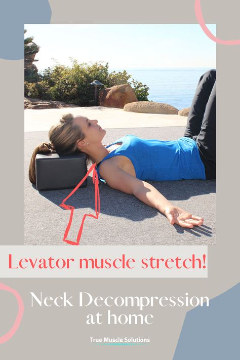 Neck decompression and levator stretch. Improve your posture and reduce pain as you realign your muscles in this powerful position. Do this AT-HOME with equipment you probably already have! Two variations. Forward Neck Posture Correction, Forward Head Posture Correction Exercise, How To Maintain Good Posture, Exercises For Poor Posture, Swayback Posture Exercise, Muscle Stretches, Good Posture, Health Problems, Improve Yourself