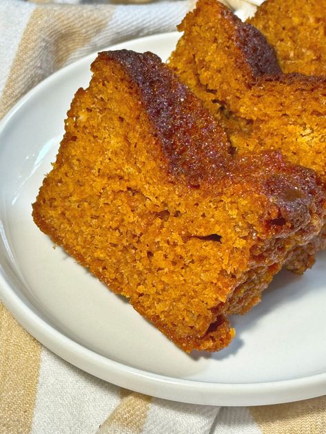 Honey Cake | 12 Tomatoes Spiced Honey Cake, Honey Tea Cake, Orange Honey Cake, Honey Cake Recipe, 12 Tomatoes Recipes, Toffee Pudding, Baking With Honey, 12 Tomatoes, Honey Cake