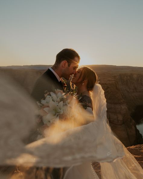 Ashley & Conner’s intimate and Christ- centered elopement at Horseshoe Bend 🕊️Couldn’t have asked for a more beautiful evening to celebrate their love - - - #arizonaphotographer #azphotographer #horseshoebend #horseshoebendarizona #horseshoebendelopement #pagearizonaphotographer #phoenixphotographer #northernarizonaphotographer #horseshoebendphotographer #arizonaweddingphotographer #arizonaelopementphotographer Horseshoe Bend Elopement, Horseshoe Bend Arizona, Page Arizona, Arizona Photographer, Beautiful Evening, Horseshoe Bend, Photo Inspo, Elopement Photographer, Bend