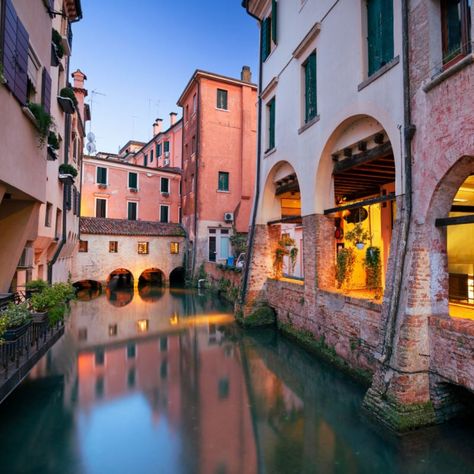 Canals in Treviso Italy Treviso Italy, Italy Tourism, Cities In Italy, Italian Countryside, Romantic City, Regions Of Italy, Italy Travel Tips, Summer Getaway, Lake Garda