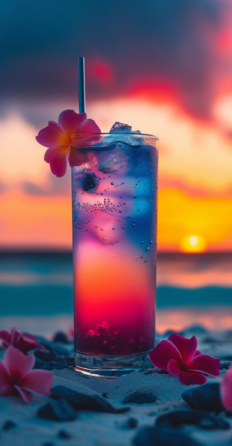 Summer Cocktails Aesthetic, Brunch Wallpaper, Summer Phone Backgrounds, Drink Background, Cocktails On The Beach, Iphone Dynamic Wallpaper, Cute Summer Wallpapers, Pretty Phone Wallpaper, Pretty Backgrounds