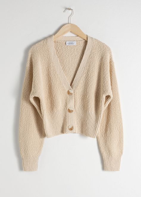 Cropped Textured Cotton Cardigan - Beige - Cardigans - & Other Stories Cardigans Crochet, Kick Flare Jeans, Cardigan Beige, Beige Cardigan, Cable Knit Cardigan, Cotton Cardigan, Cardigan Sweaters For Women, Fashion Story, Outfits Casuales