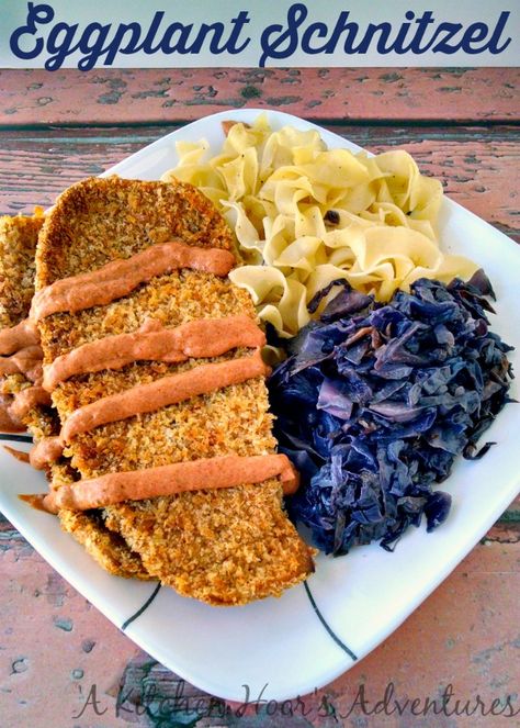 Vegetarian Schnitzel, Eggplant Schnitzel, Eggplant Recipe, Vegan Tattoo, Vegetarian Entrees, Supper Recipes, Eggplant Recipes, German Food, Meatless Monday