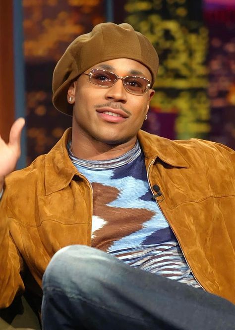 LL Cool J, 2003 - SLYNX Ll Cool J 90s Fashion, Ll Cool J 90s, Todd Smith, 90s Black Men, Men 90s, Music Genius, 90s Fashion Men, Ll Cool J, The Tonight Show