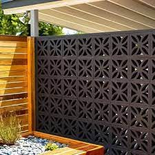 Mid Century Modern Fence, Mid Century Modern Landscaping, Decorative Concrete Blocks, Breeze Block Wall, Mid Century Modern Exterior, Screen Block, Breeze Blocks, Privacy Walls, Modern Fence