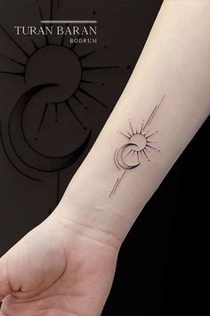 Small Girly Tattoos, Sun Tattoos, 3d Tattoos, R Tattoo, Classy Tattoos, Arm Tattoos For Women, Sun Tattoo, Girly Tattoos, Arm Tattoos