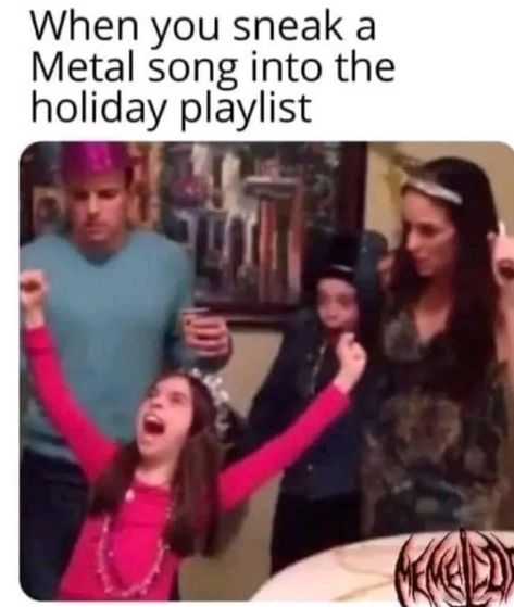 Merry Christmas Memes, Funny Meme Pics, Heavy Metal Funny, Metal Meme, Meme Pics, Music Jokes, Christmas Memes, Band Humor, Metal Christmas