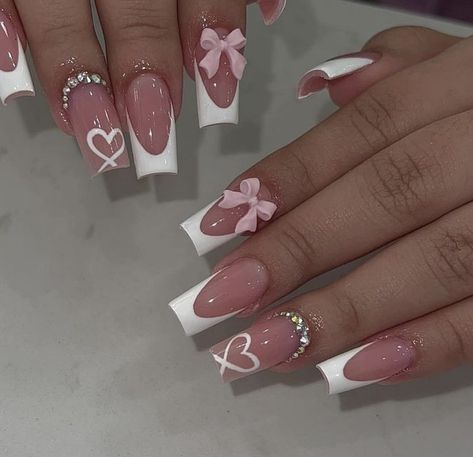 Acrylic Nails Bow Design, Practice Nail Designs, Nail Inspo Bow, Nails Pictures Ideas, Nails Extension Designs, Gel X Nails Designs, Valentine’s Day Nails, Capping Uñas, Cute Aesthetic Nails