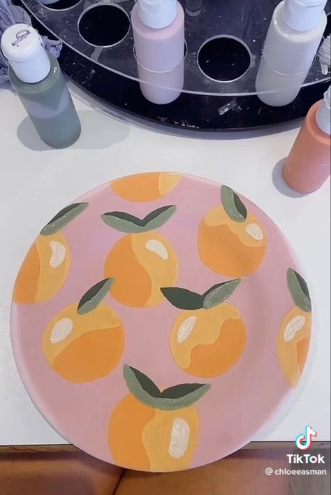 Pottery Painting Ideas Lemons, Peach Pottery Painting, Diy Paint Pottery, As You Wish Pottery Painting Ideas, Easy Pottery Painting Designs, Paint And Pottery Ideas, Pottery Painting Oranges, Painted Pottery Ideas Easy, Orange Pottery Painting